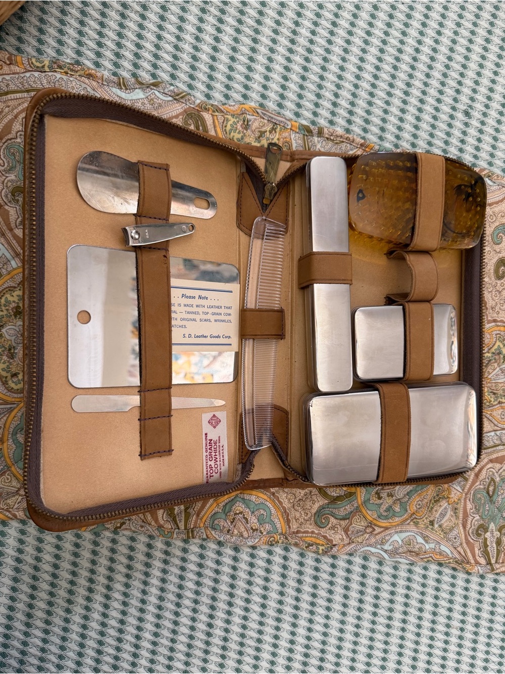 Vintage S.D. Men’s Leather Travel Grooming Toiletry Kit Cowhide Complete Set